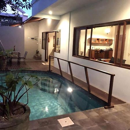 Shishi Bali Villa Seminyak Exteriör bild