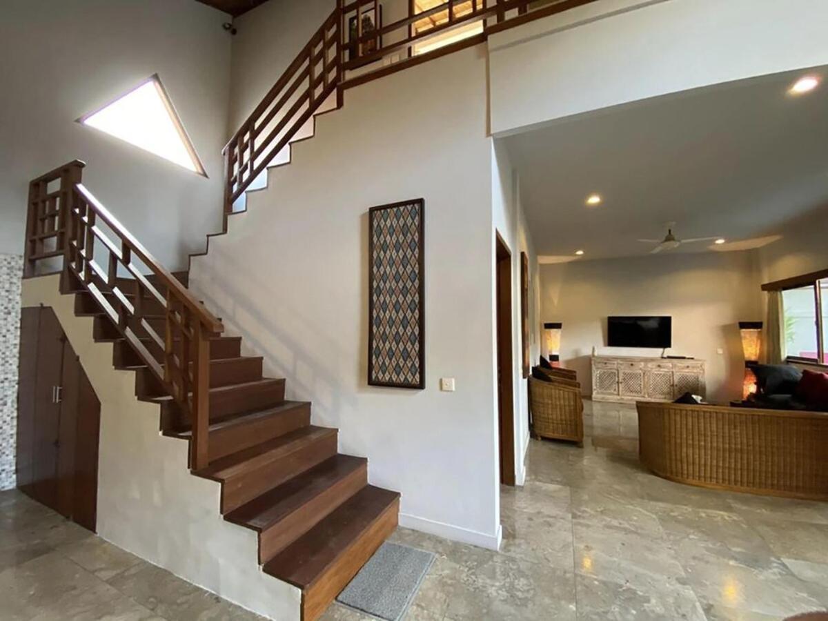 Shishi Bali Villa Seminyak Exteriör bild